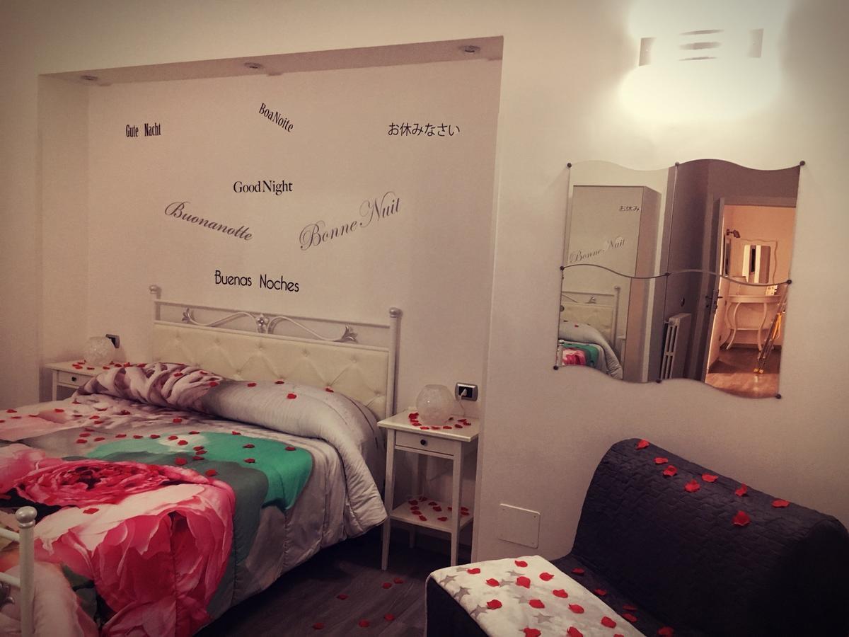 B&B Plebiscito central suite Napoli Esterno foto